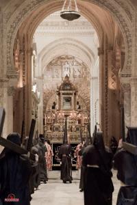 compañia puerta santa